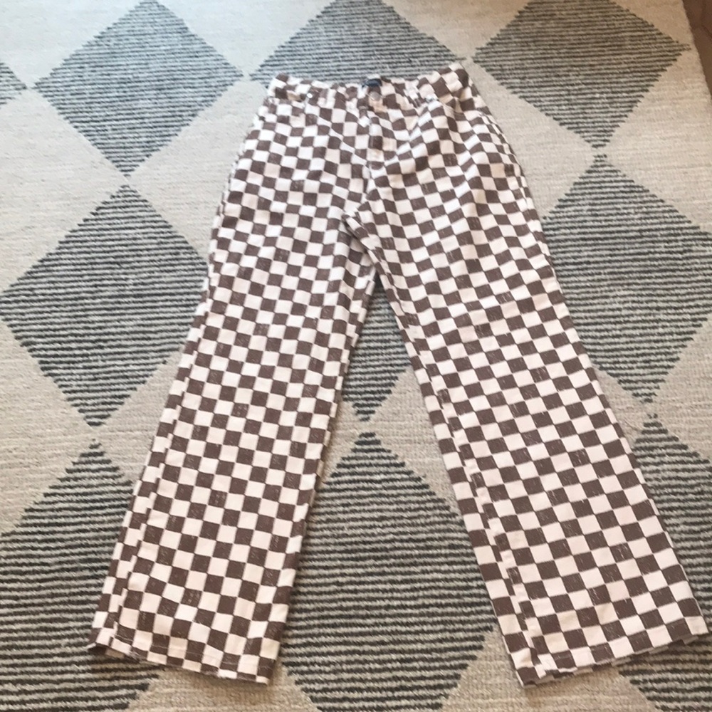 Checkerboard Wide-Leg Pants in Brown & White